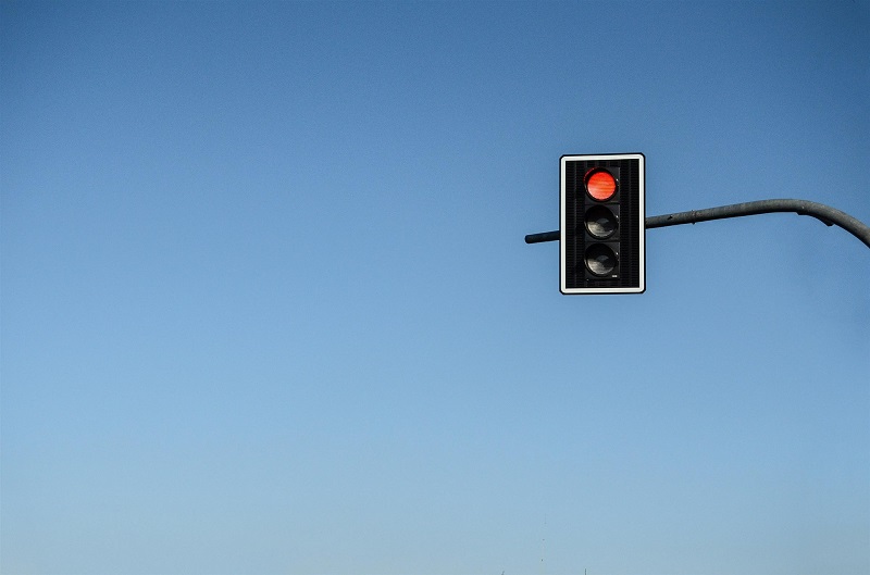 What to do if Traffic Lights Go Out Red Traffic Light
