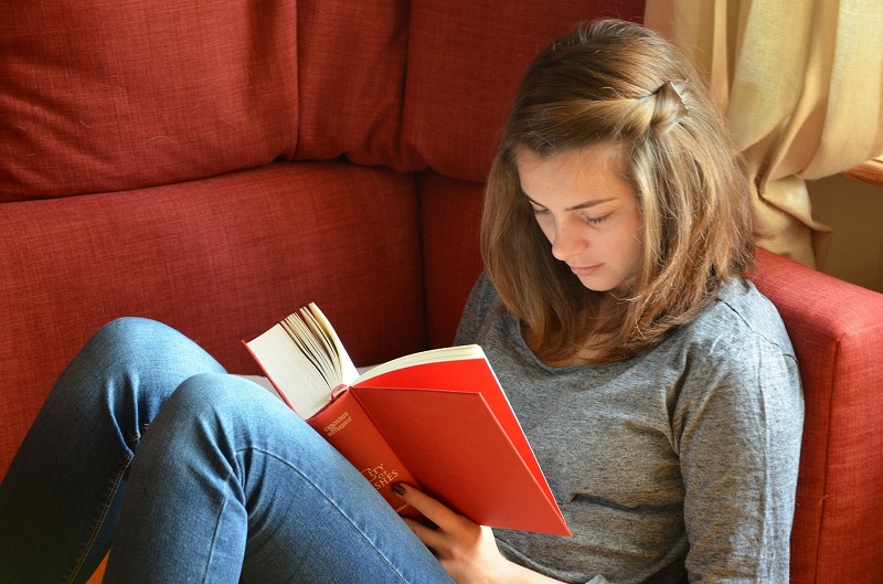Irvine Driving Lessons Tips Teen Girl Reading 