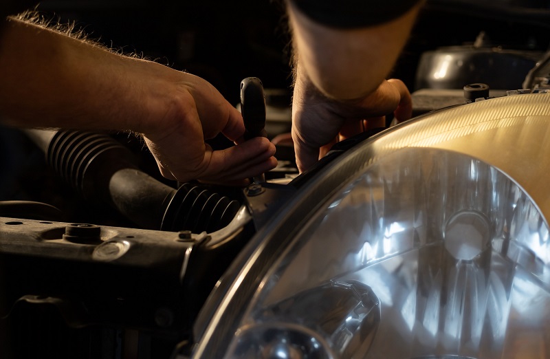 Smog Test in Orange County California Mechanic Working on a Car