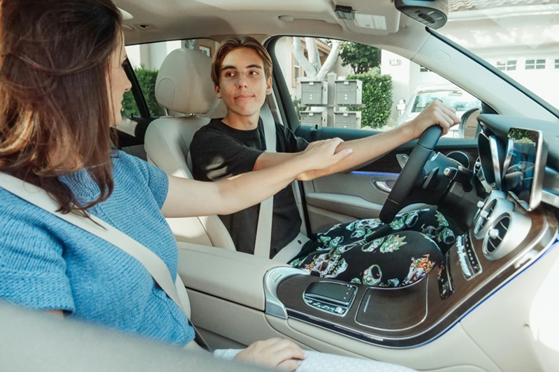 Best Santa Rosa Academy Driving School a Mother and Son Practicing Driving in a Car